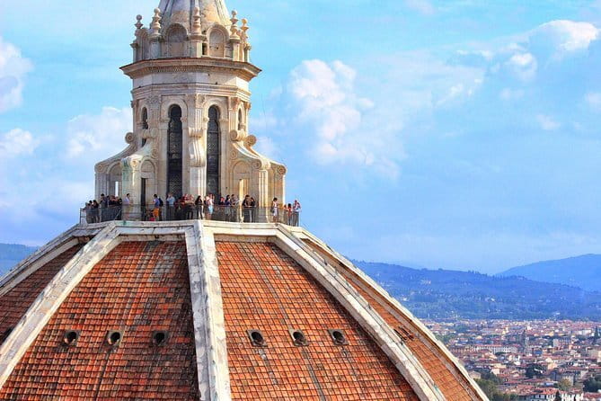 Historical Guided Tour of Florence's Iconic Cathedral - Key Highlights You Should Actually Care About