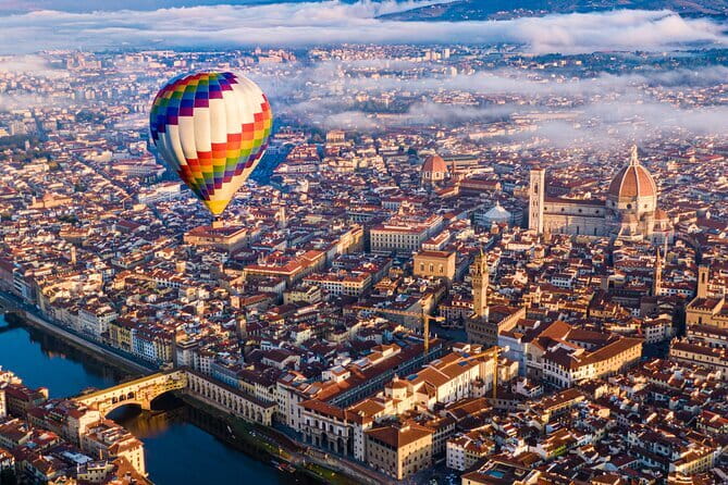 Hot Air Balloon flight in Florence - Landing breakfast: Prosecco, schiacciata, and a proper morning reset