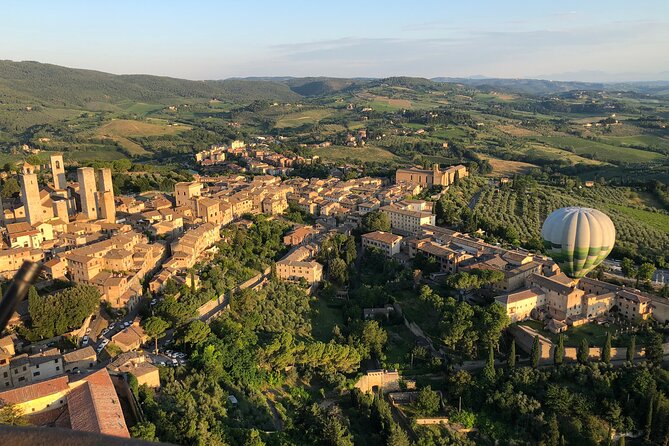 Hot Air Balloon ride in the Chianti Valley Tuscany - One hour over the Chianti hills: what you’ll actually see from 500 to 3,000 feet