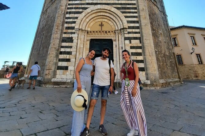 Journey Through Time in Volterra – Exclusive Private Tour - Porta all’Arco: an Etruscan gate with real personality