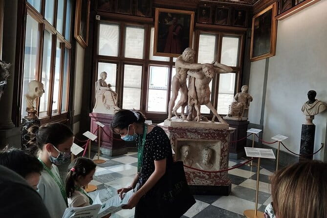 Kids treasure hunt in Uffizi museum Private, timed entry! - The Treasure Hunt Stops Inside the Uffizi Galleries