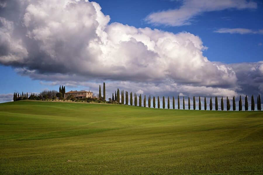 Magic Tuscany Tour - The Quick Photo Stop That Gets You in the Tuscany Mood