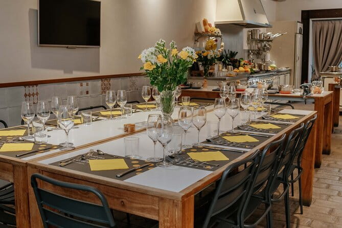 MaMa Florence Guided Market Tour and 4 Course-Pasta Cooking Class - Your 4 course meal: what you eat and what to expect