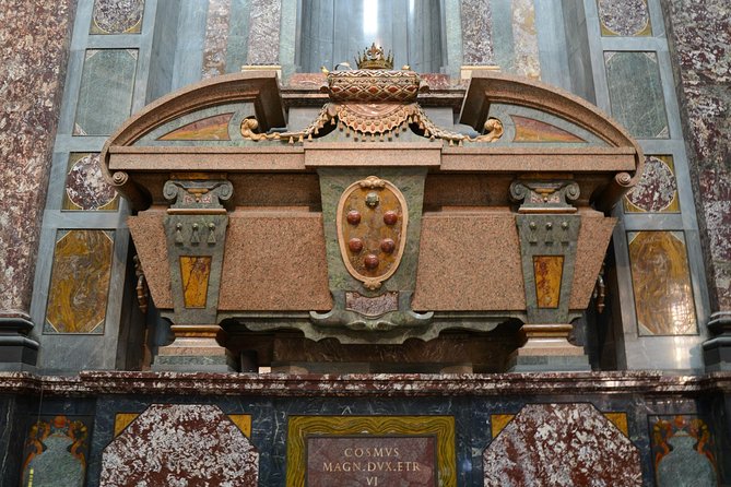 Medici Chapels and San Lorenzo Basilica Private Tour - Guides that make the difference, from Andrea to Caterina to Giacomo