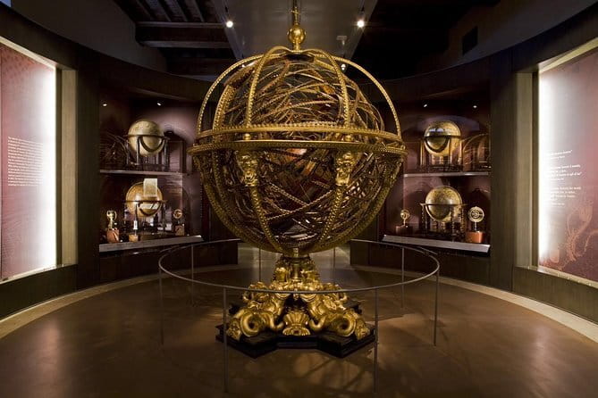 Medici's Mile Walking Tour plus Pitti Palace or Boboli Gardens Ticket - Santa Felicita and Ponte Vecchio: Florence’s soft power moments