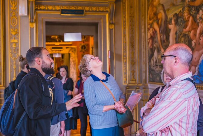 Medici Treasures: Pitti Palace & Boboli Gardens Small Group Tour - Boboli Gardens: An Outdoor Museum With Real Medici Attitude