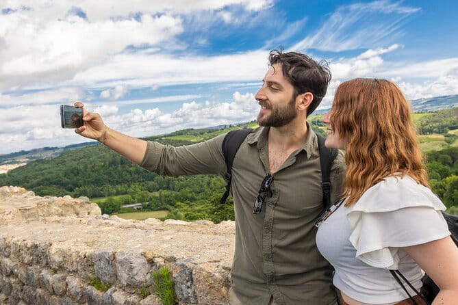 Medieval Tour in Monteriggioni and Val d'Orcia from Florence - Price and value: what $51.89 really covers