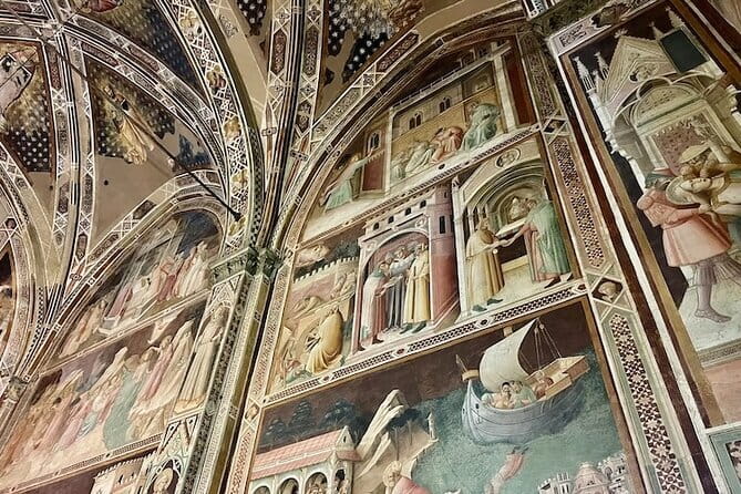 Michelangelo, Machiavelli & Galileo Tombs Semi-Private 8ppl Max - Entering Santa Croce: dress code, bags, and the basics you must follow