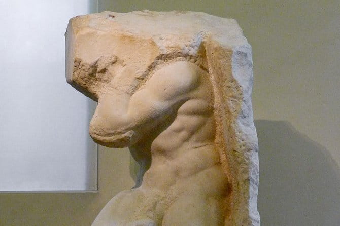 Michelangelo's David tour and entry tickets - Small group tour - Inside Galleria dellAccademia: the practical advantage of guided entry