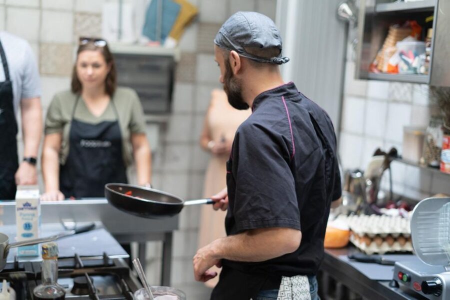 Neighborhood shopping & Homemade Pasta ! - Who this pasta class suits best in Florence