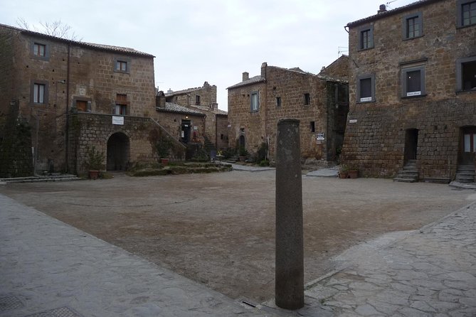 Orvieto, Civita di Bagnoregio, Pitigliano PRIVATE TOUR from FLORENCE - Pitigliano as an optional add-on, guided by Maurizio’s history notes