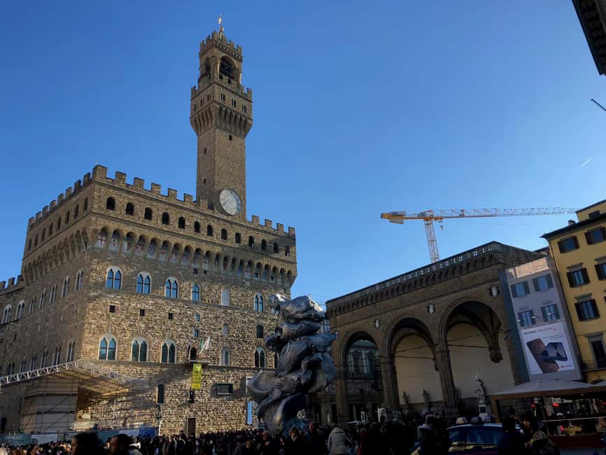 Palazzo Vecchio: Magnificent Private Tour - Dante’s funeral mask, Machiavelli’s Office, and the map room obsession