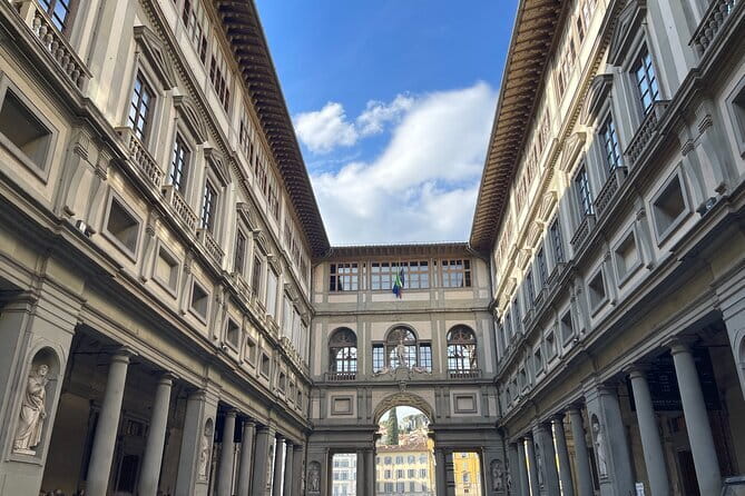 Palazzo Vecchio, Palazzo Pitti and Boboli gardens private tour - Boboli Gardens: Where the Tour Slows Down and the Views Do Work