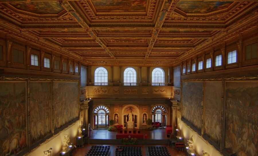 Palazzo Vecchio Small Group Tour - Earphones, Group Size, and the Real Pace You’ll Experience