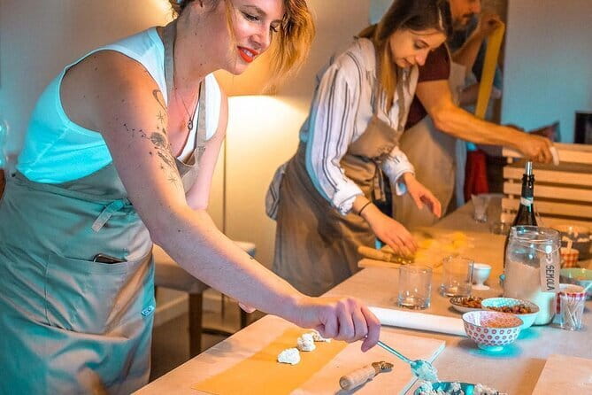 Pasta Cooking class in the countryside - A countryside break from Florence, with included transport