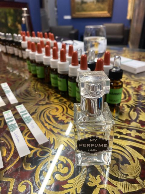 Perfume Creating Workshop in the city center - Should you book this Florence perfume workshop?