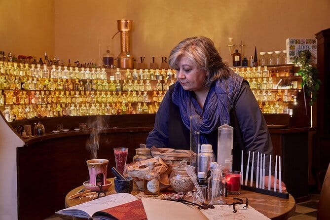 Perfume Masterclass in Florence: Make your Own Personal Fragrance - Mixing, bottling, and the signature 30ml takeaway