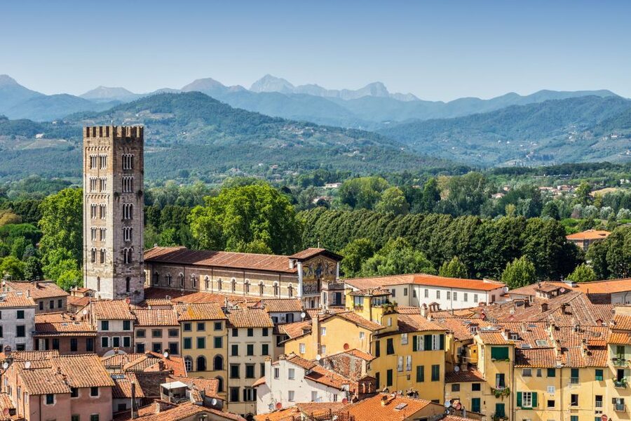 Pisa and Lucca: Private Full-Day Tour by Deluxe Van - Why Combine Lucca and Pisa Into One Full-Day Trip