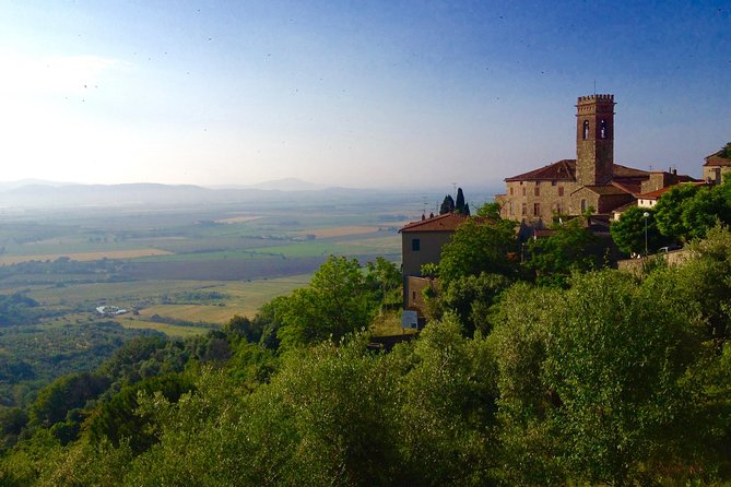 Pisa and San Gimignano Tour from Florence - Piazza dei Cavalieri: the quick detour behind the big postcard view