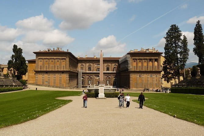 Pitti Palace and Boboli Gardens Private Tour - Key things you’ll notice on this Pitti Palace and Boboli Gardens tour