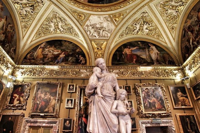 Pitti Palace Small Group Tour - Pitti Palace in Florence: why this place matters