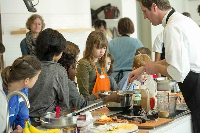 Pizza & Gelato: Family Cooking Class in Florence - Meet at Via Antonio Scialoja, Then Get Cooking Right Away
