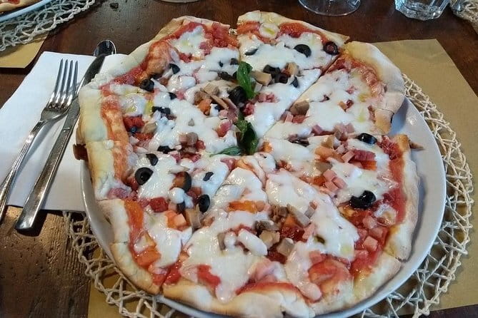 Pizza & Gelato Making Cooking Class in Florence - Gelato in real life: demonstration, then your flavor