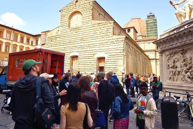 Power and Prestige: The Medici Walking Tour of Florence - Medici Chapels from outside: Michelangelo’s footprint without entry pressure