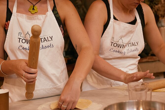Premium Pasta and Gelato Cooking Class in Florence - Who this class is best for in Florence