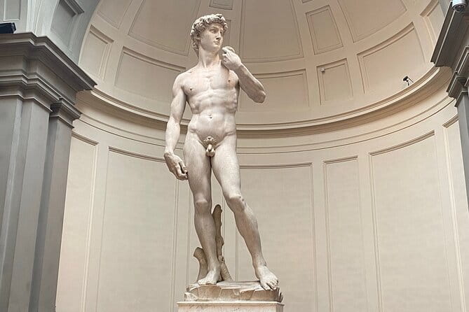 Priority Access to Michaelangelo's David Guided Tour - When You Should Book This (and When You Might Want Another Plan)