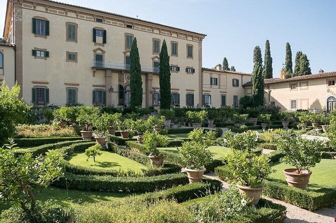 Private Chianti Safari: Off Road Tuscany Wine Tour with Lunch from Florence - Price and value at $590.34 per person, and when it really pays off