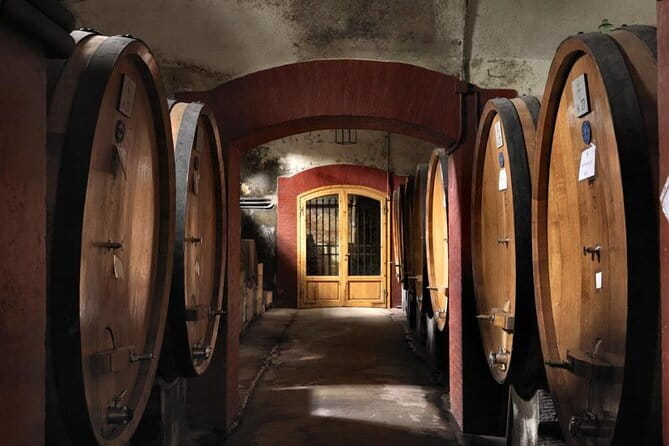 Private Chianti Wine Tour - Piazza Adua start: the easy win for a trouble-free Florence morning