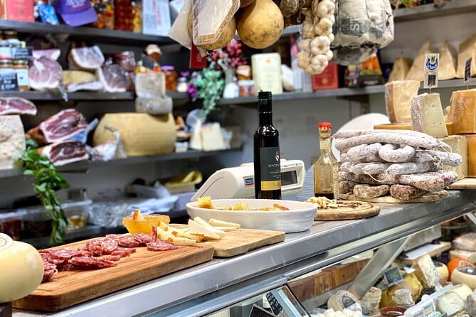 Private Coffee and Sweets Tour Caffé, Chocolate, Gelato & More - Duomo views on the way to your next sweets