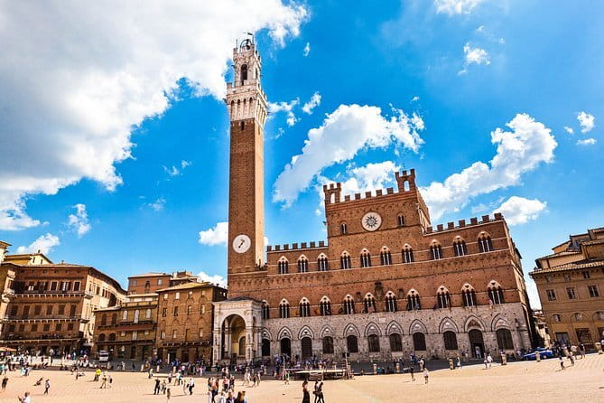 Private day trip to Siena, San Gimignano, Chianti and Pisa, from Florence - Florence pickup and the drive where your day actually starts