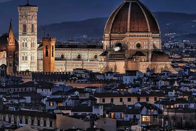 Private Florence Highlights Electric Tour - From Ponte Santa Trinita to Ponte Vecchio and the Vasari Corridor