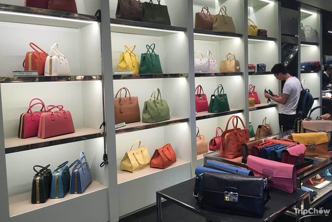 PRIVATE Full-Day Shopping Tour: The Mall GUCCI and Spaces PRADA outlet - Should You Book This Private Gucci and Prada Outlet Tour?