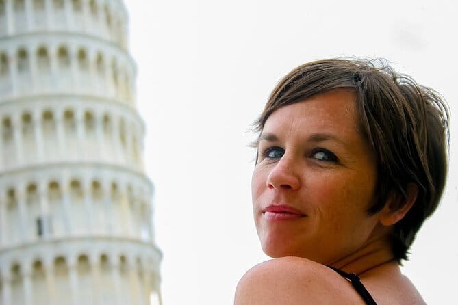 PRIVATE Full-Day Tour around Pisa and Lucca from Florence - The 8-hour flow: how the day feels from pickup to walls