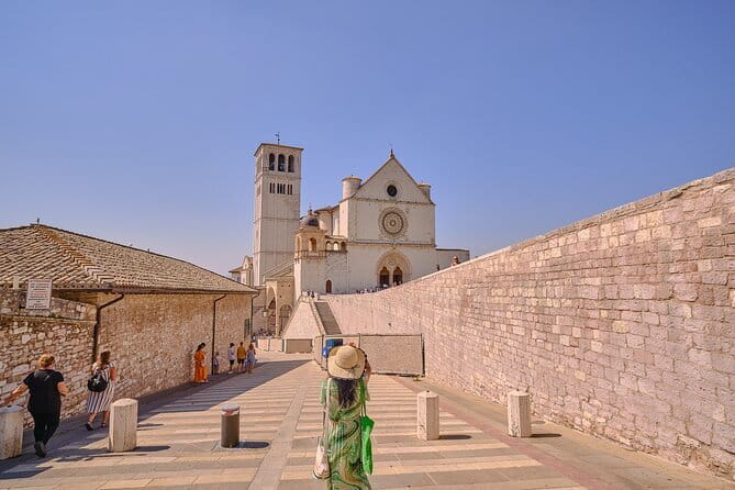 Private Full-Day Tour of Assisi and Cortona from Florence - Assisi timing and the choice between self-guided and guided