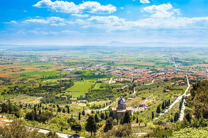 Private Full-Day Tour of Assisi and Cortona from Florence - The Mercedes ride: comfort plus real scenic value