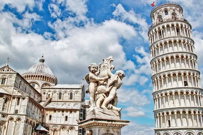 PRIVATE Full-Day Tour of Pisa, San Gimignano and Siena from Florence - Pisa’s Piazza dei Cavalieri, Then the Leaning Tower at the Heart of It