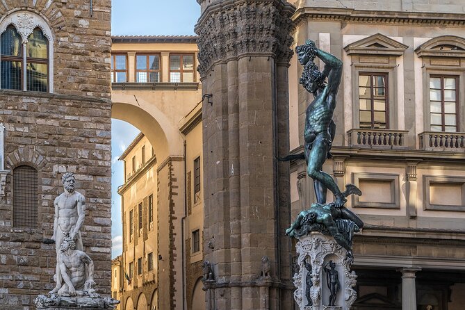 Private Guided Tour of Palazzo Vecchio in Florence - Donatello and Michelangelo Statues, and Why Names Matter Here