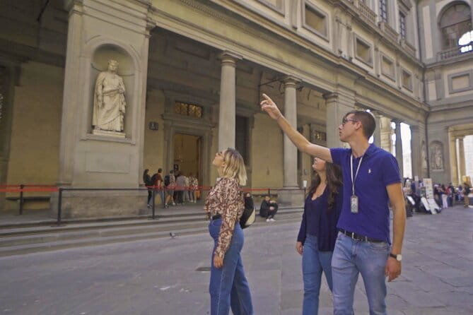 Private Guided Walking Tour of Florence - Stop 9: Mercato del Porcellino and the Straw Market, with Little Pig