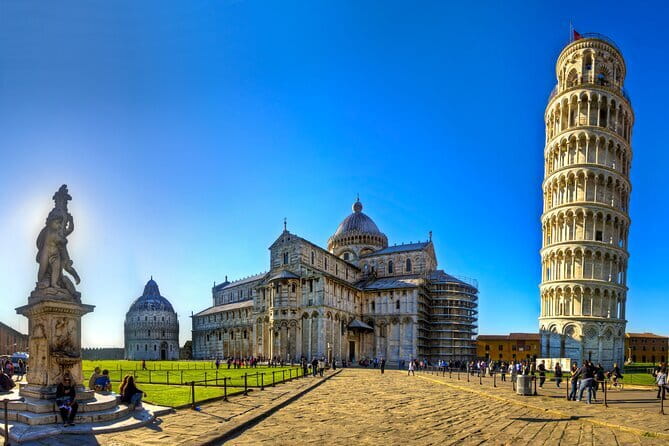 Private half day trip to Pisa, from Florence - The Mercedes-Benz drive: comfort, Wi-Fi, and real flexibility