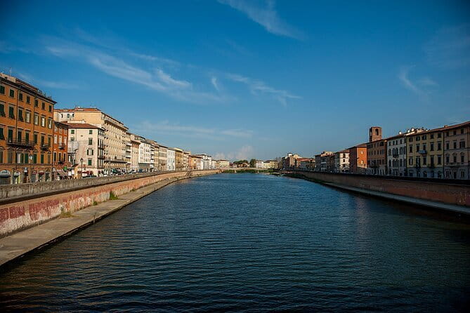 Private Pisa and Lucca Half Day Tour from Florence - The riverside reset, a 30-minute horse carriage ride