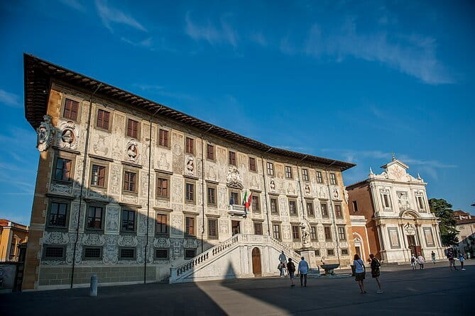 Private Pisa and Lucca Half Day Tour from Florence - Pisa’s Field of Miracles, white marble and real-time logistics