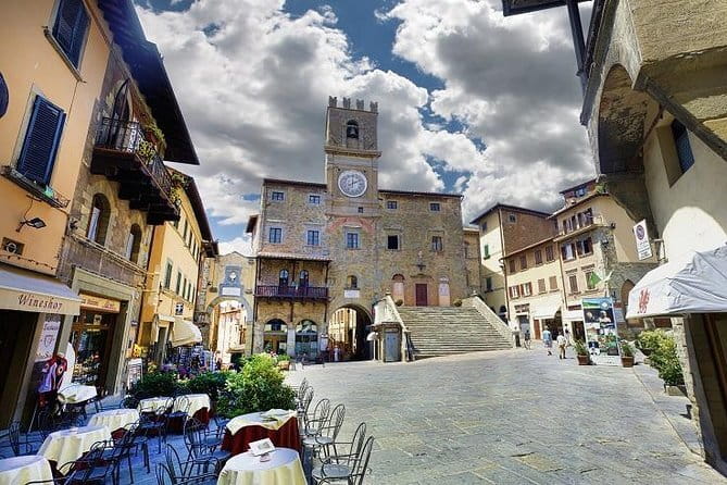 Private tour from Florence to CORTONA & MONTEPULCIANO - Key things to know before you go