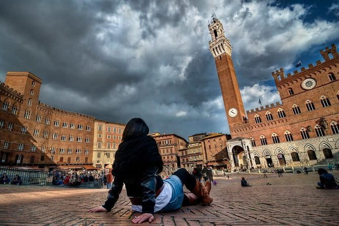 Private Tour to Siena and Montalcino from Florence - Siena for 2 hours: Piazza del Campo and the 13th-century Cathedral