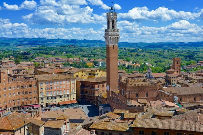 Private Tuscany Tour: Siena, San Gimignano and Chianti Day Trip - How the minivan, timing, and guide pacing work in real life