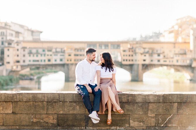 Private Vacation Photography Session with Local Photographer in Florence - Your hour in Florence: iconic stops and what to expect