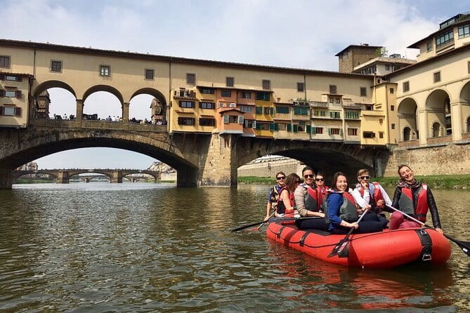 Rafting on the Arno River in Florence under the Arches of Pontevecchio - The paddling reality: easy rowing, brief splashes, and steering practice